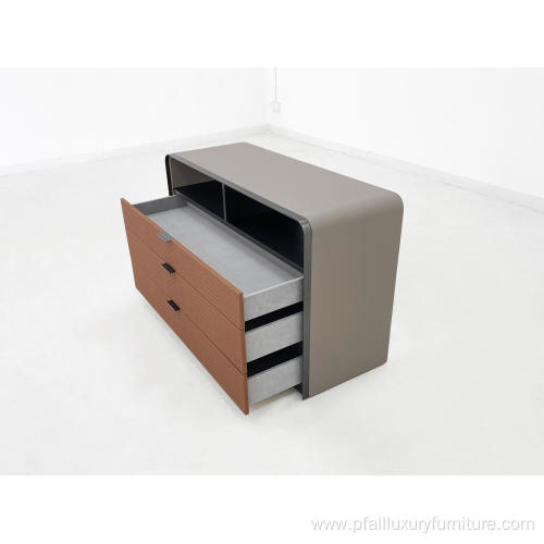 Rugiano Design Cabinet